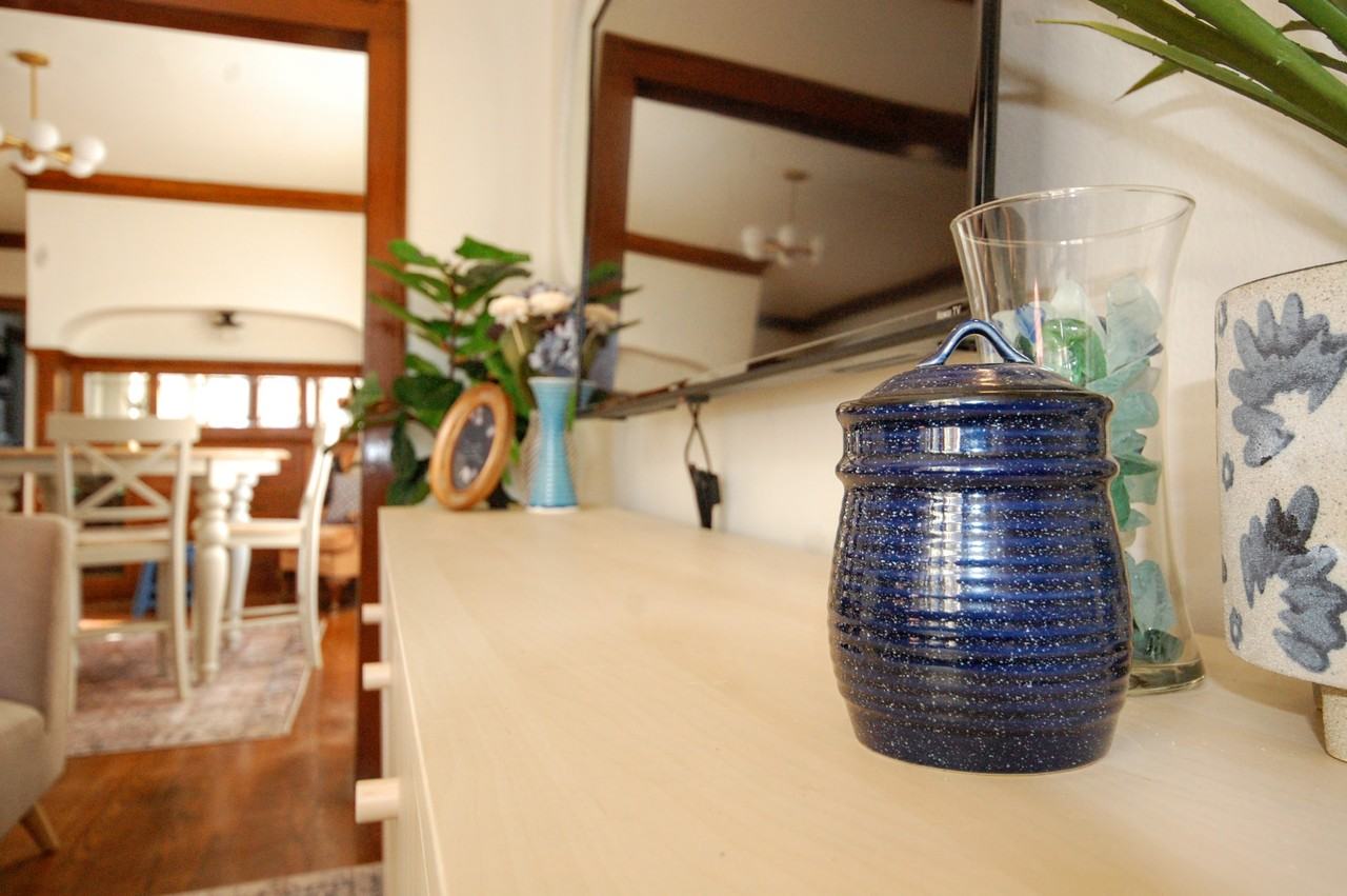 2730 S Howell Ave - Photo 6 of 25