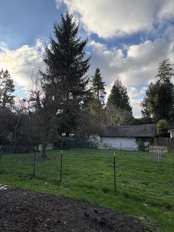 2119 Sw Cloverdale St #NA - Photo 5 of 5