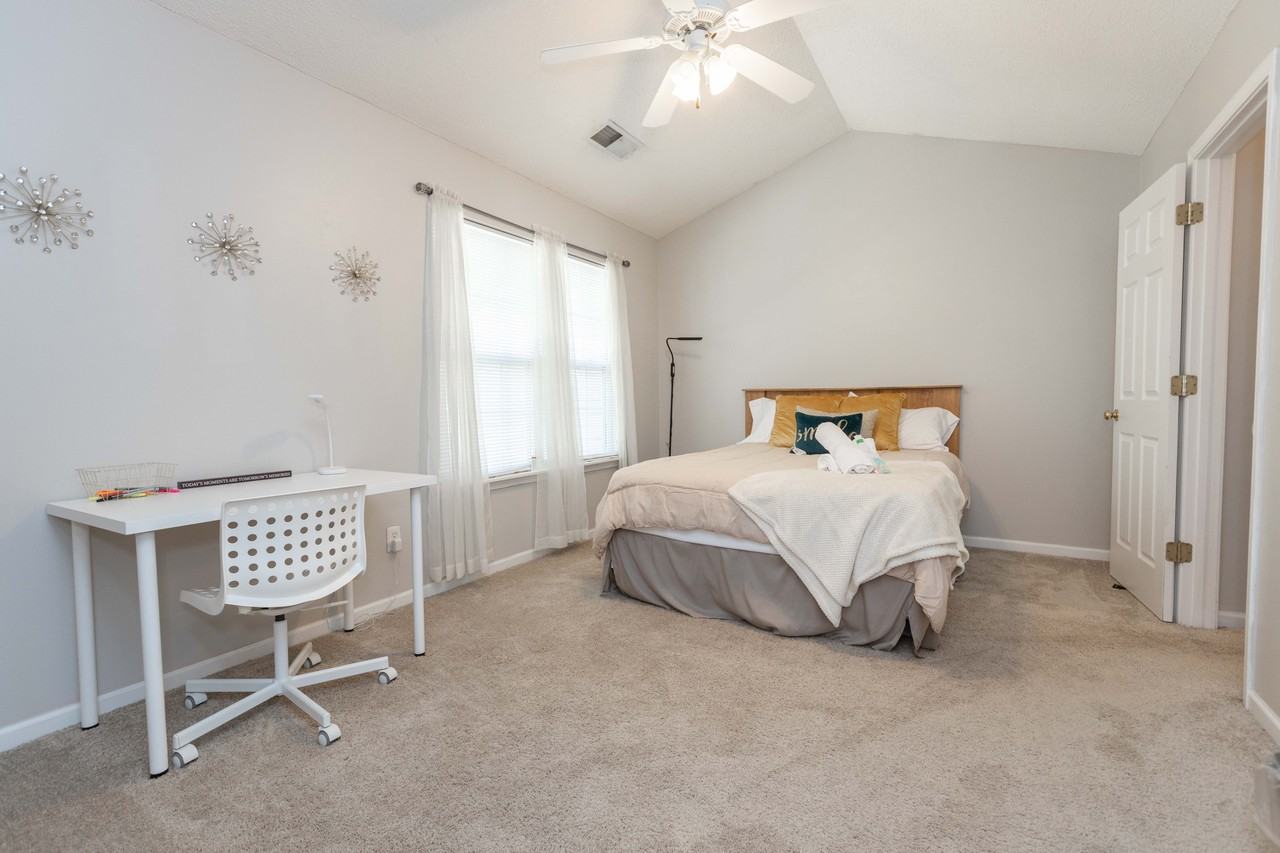 10531 Prairie Ridge Ln #1 - Photo 4 of 9