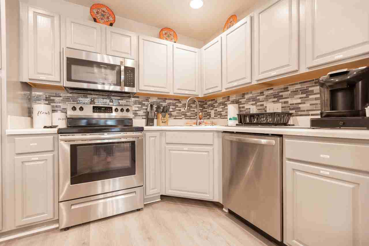 10531 Prairie Ridge Ln #1 - Photo 6 of 9