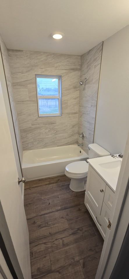 909 Van Horn St #NA - Photo 4 of 11