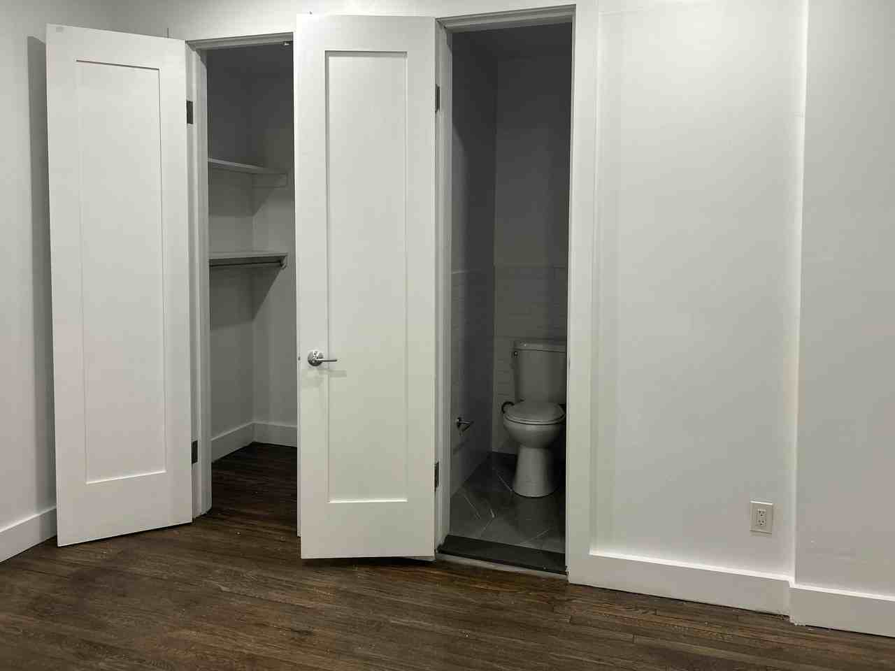 45 Tiemann Pl #3E - Photo 2 of 6