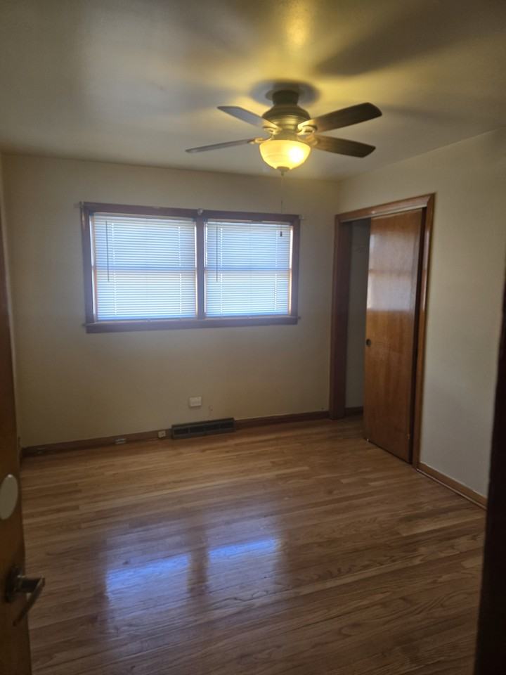 15639 Ingleside Ave #NA - Photo 7 of 9