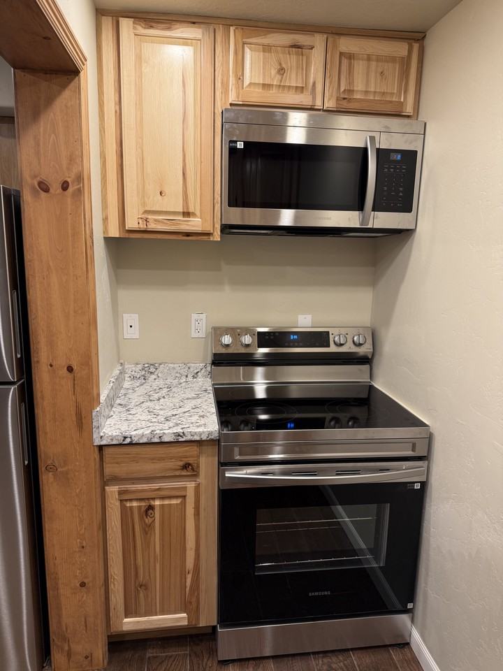 1213 E St Josephs St #NA - Photo 6 of 42