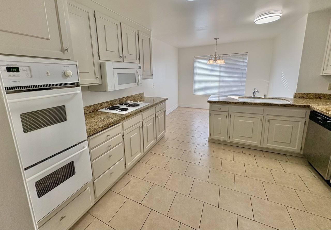 959 Wallace Dr #NA - Photo 3 of 19