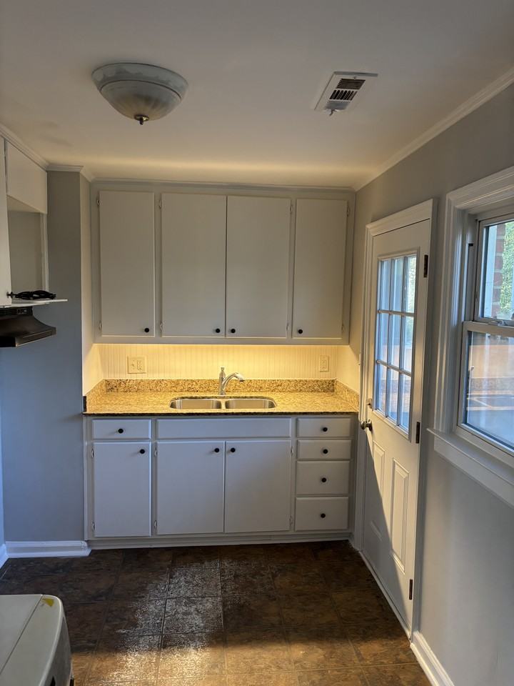 717 Brighton Rd #NA - Photo 6 of 20