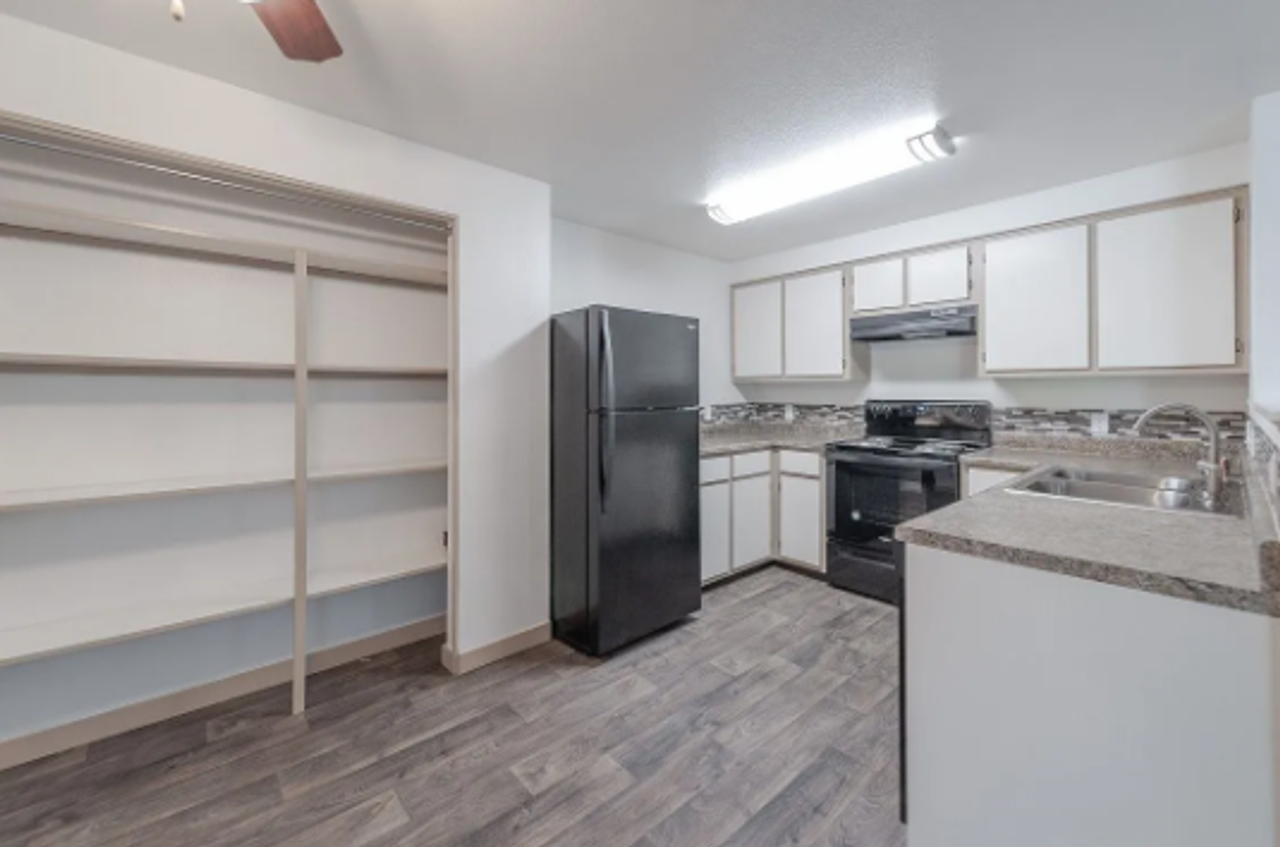 Winter Warm up special! First Month FREE! - Photo 7 of 8