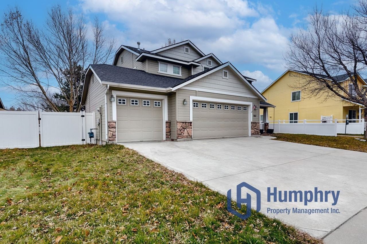 862 E Stormy Dr - Photo 2 of 36