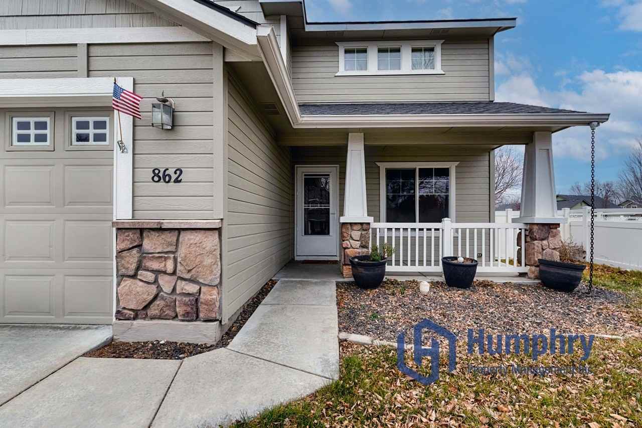 862 E Stormy Dr - Photo 4 of 36