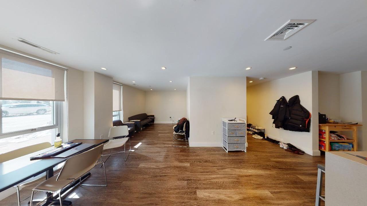 1060 Tremont St - Photo 3 of 15