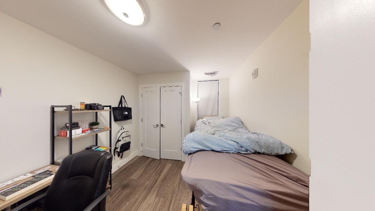 1060 Tremont St - Photo 5 of 15