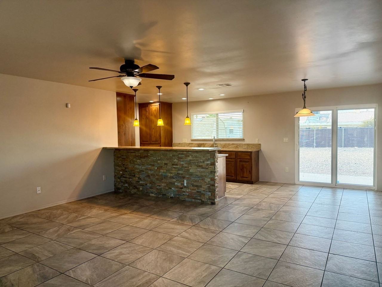 2105 Palo Verde Blvd S - Photo 2 of 12