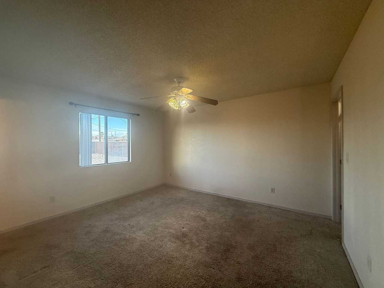 2105 Palo Verde Blvd S - Photo 6 of 12