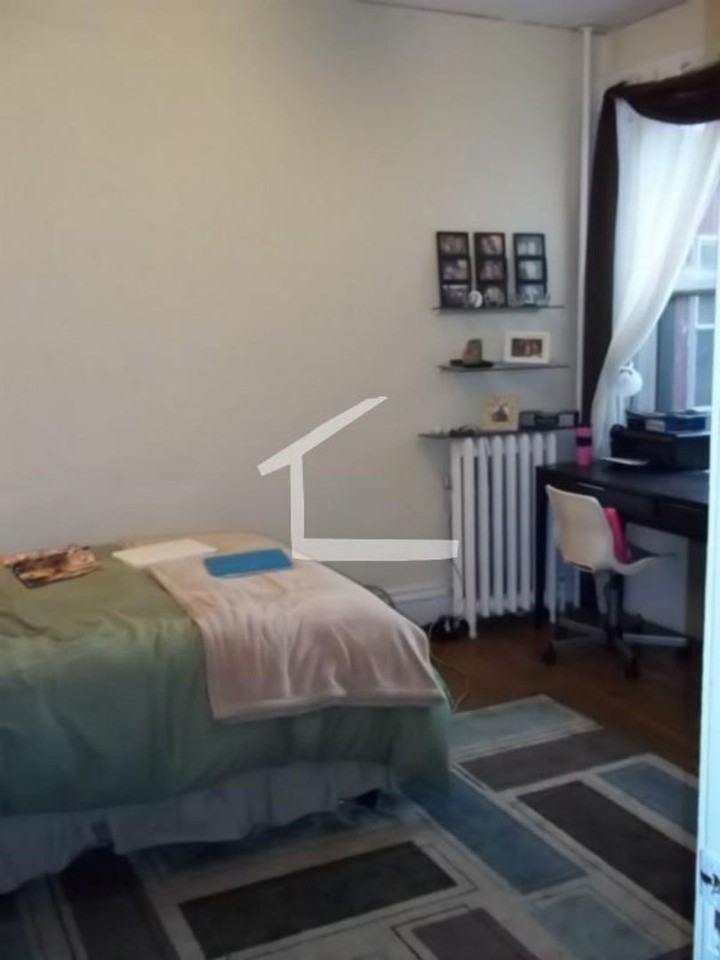 11B Euston St - Photo 5 of 9