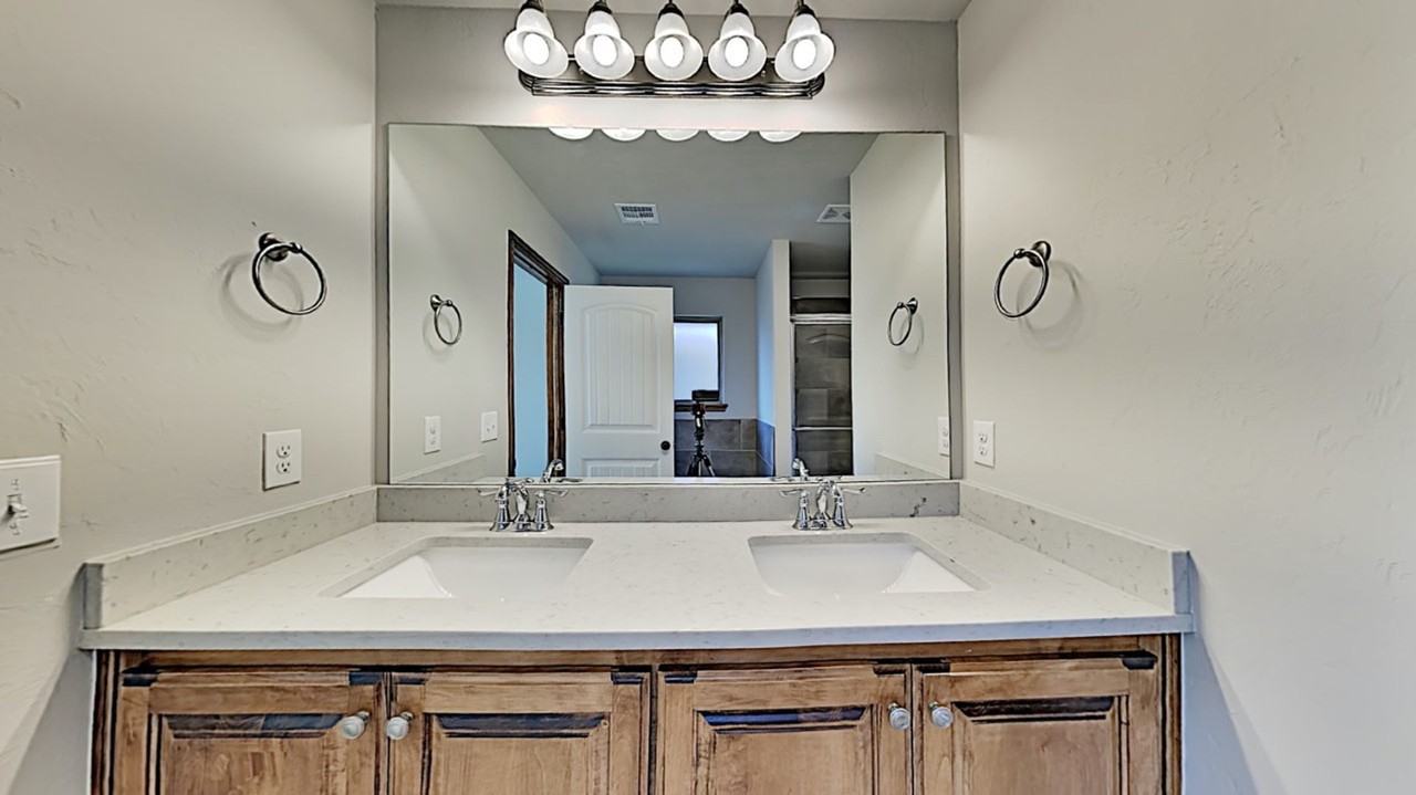 7069 Hidden Trail Ln - Photo 7 of 16