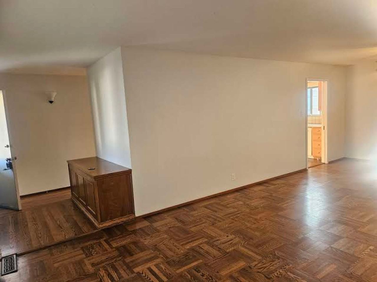 1145 Fernwood Dr - Photo 3 of 28