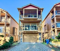 featured image of 12722 35th Ave Ne #B