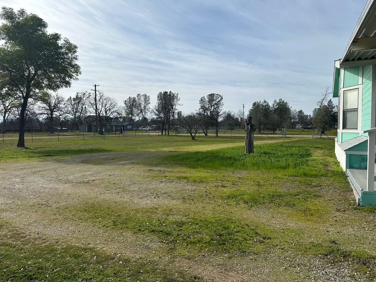 4905 Pinehurst Rd - Photo 4 of 41