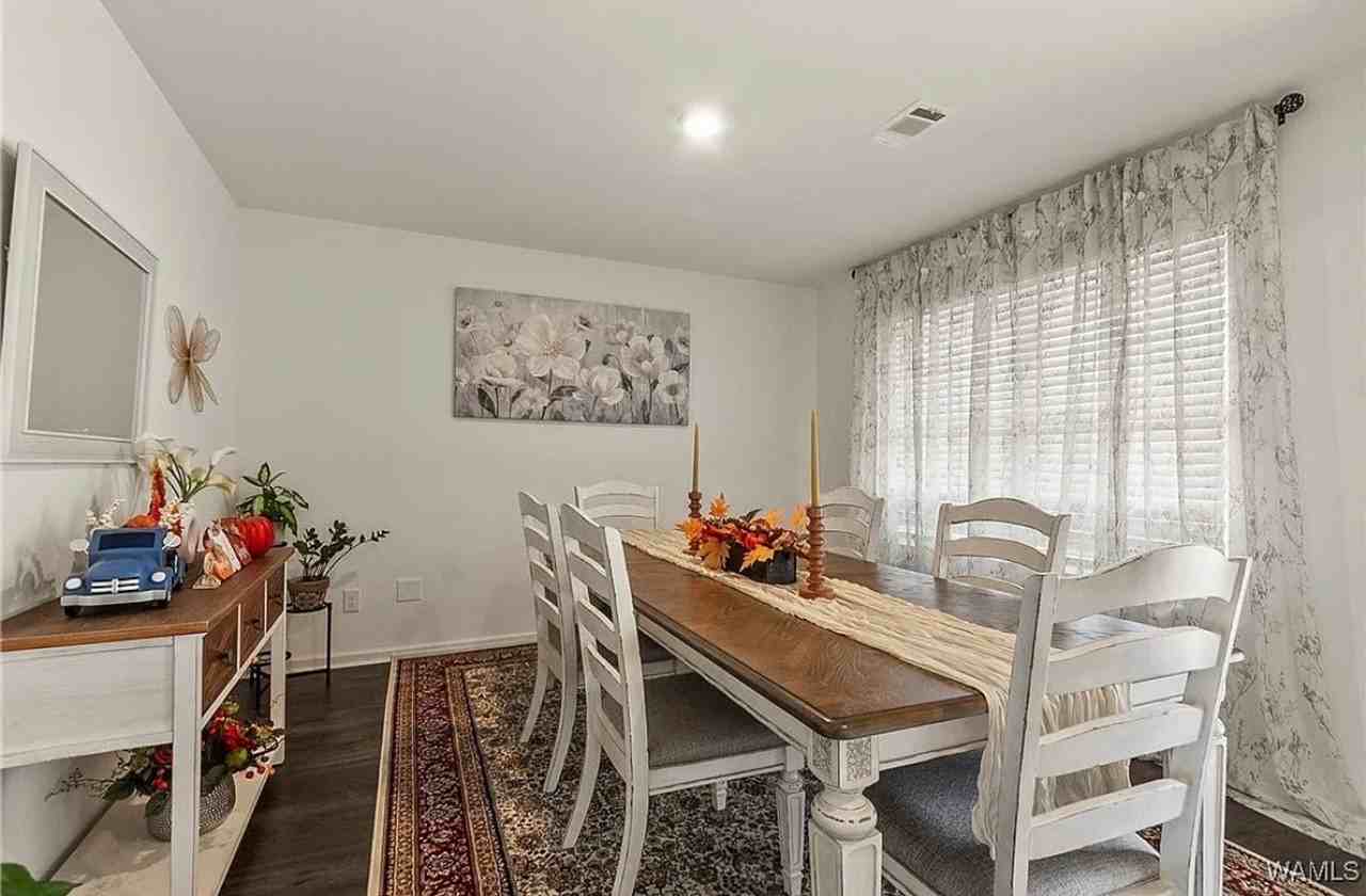 7419 Trestle Pl - Photo 3 of 17