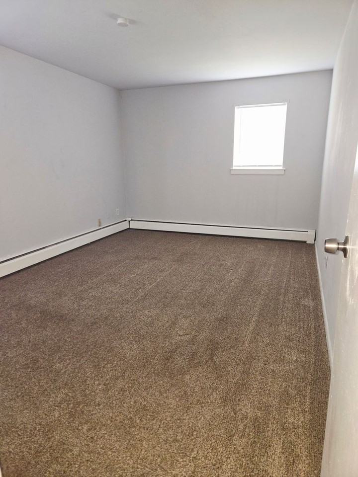 12 E Cumberland St - Photo 4 of 17