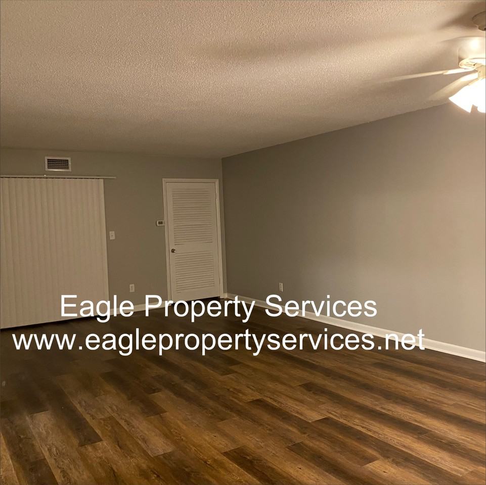 1814 Bridgewater Place - A111806, 1810, 1814 Bldgs #A11 - Photo 3 of 9