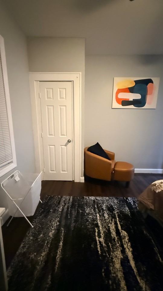 196 S 8th St #2L - Photo 3 of 7