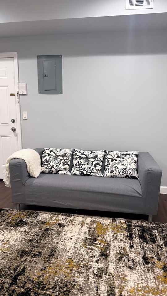 196 S 8th St #2L - Photo 5 of 7