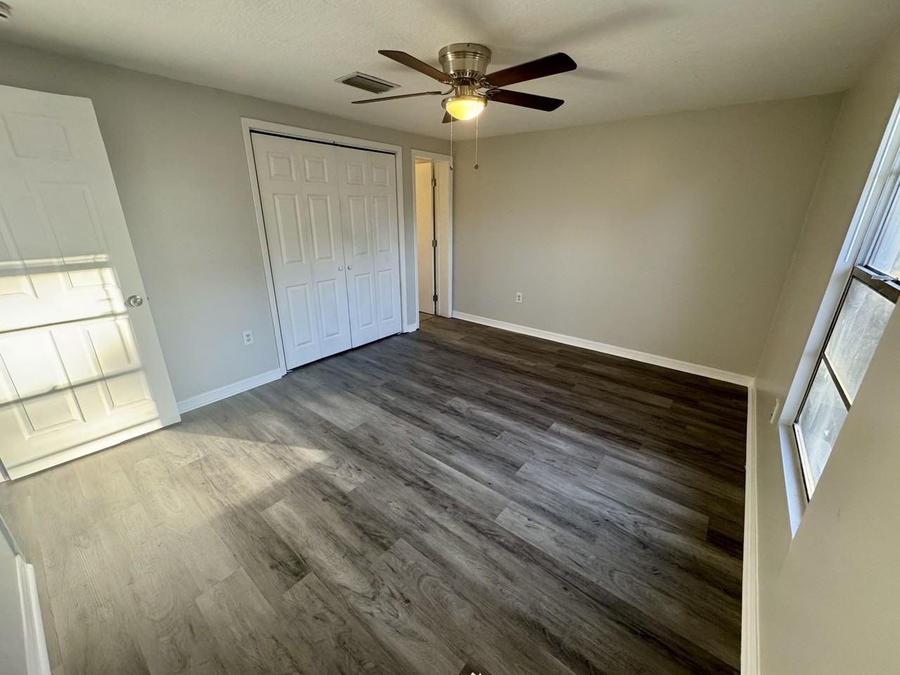 403 Tillman Ave Sw #1 - Photo 6 of 14