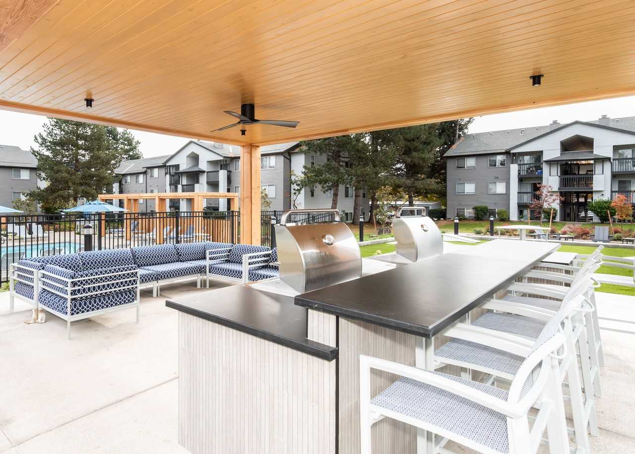 Lumina Apartments - Photo 5 of 48