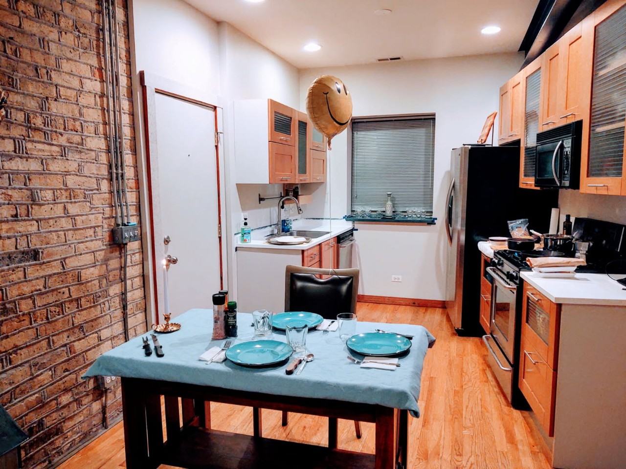 Custer Ave #1E - Photo 2 of 12