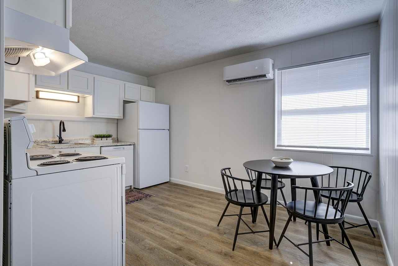 Carolina Drive - Photo 6 of 31