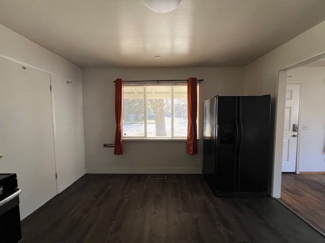 644 W 4th Ave - Photo 5 of 23