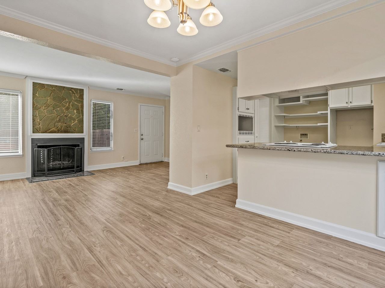 3105 Garden Cir #3 - Photo 4 of 26