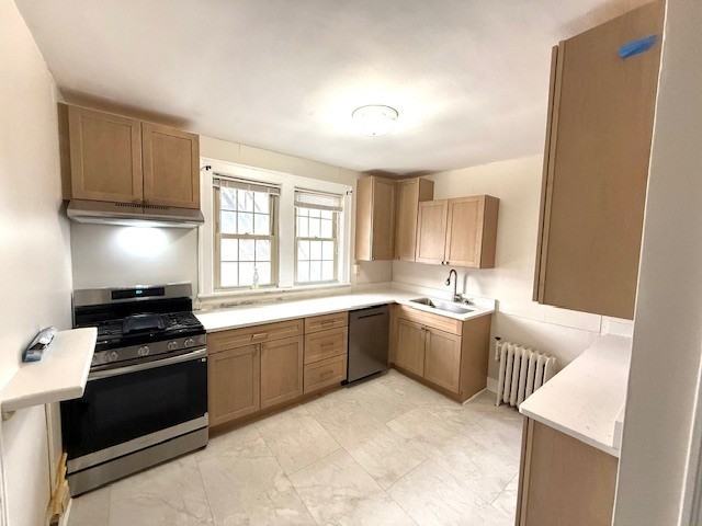 708 Stewart Avenue - Photo 6 of 25