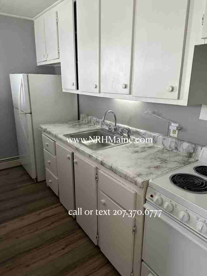 7 Lynn Street, Norway - Photo 2 of 7