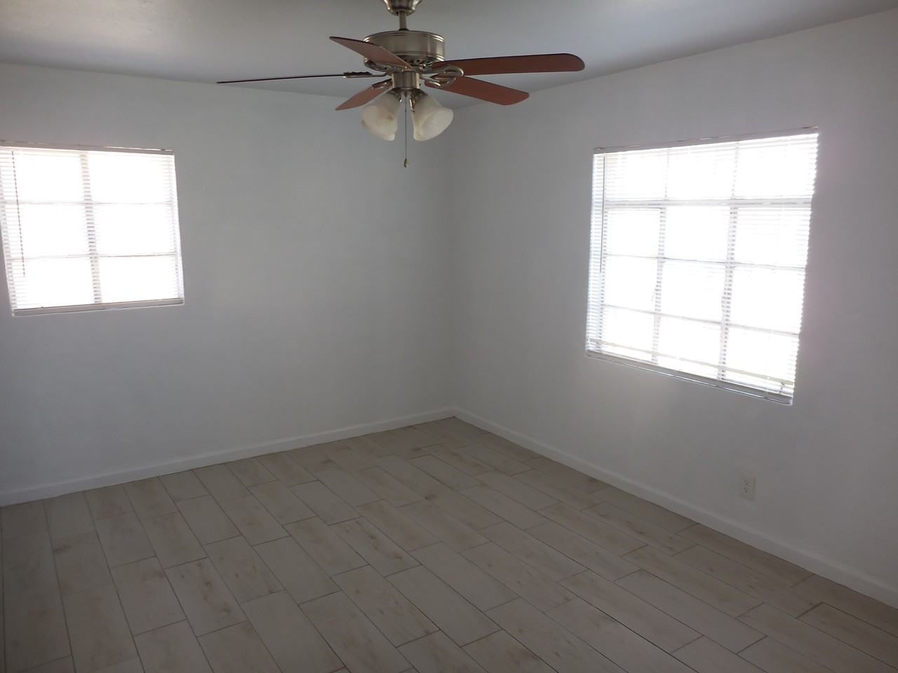 8928 Otyokwa Way - Photo 4 of 19