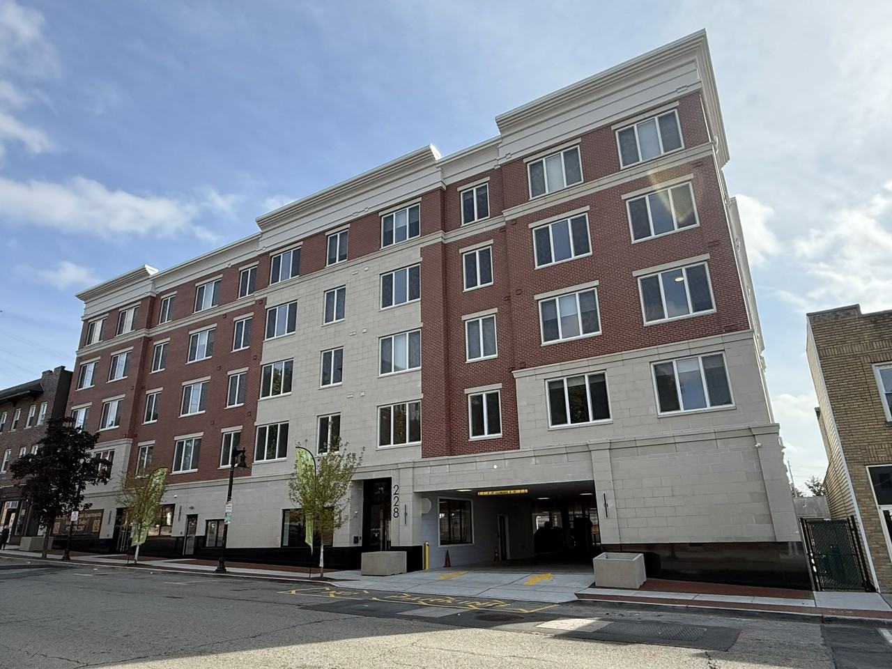 228 Park Avenue - Photo 6 of 45