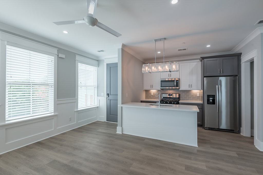 Sanctuary Court - Photo 5 of 50