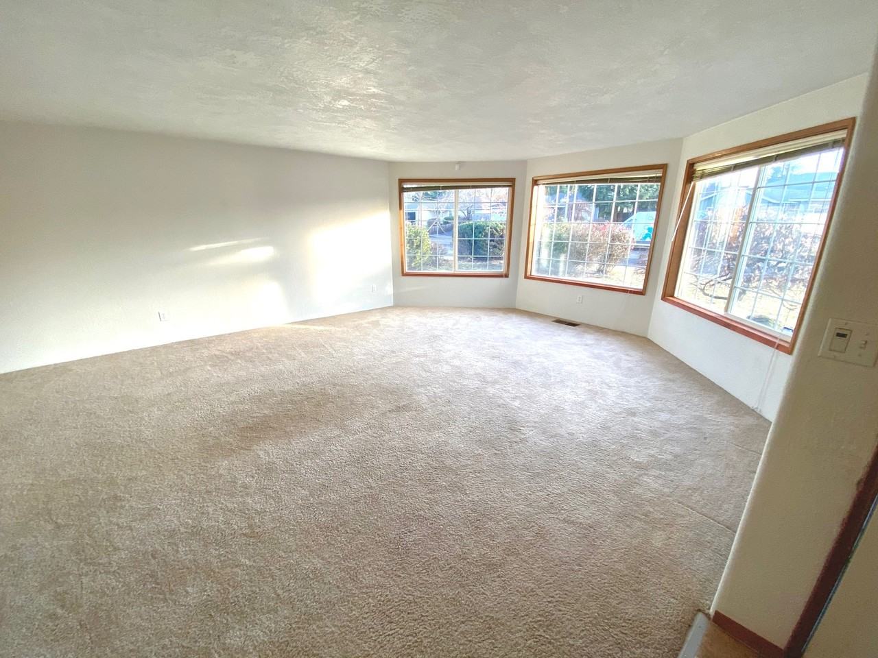 122, ID #, 2951 Shasta Drive - Photo 7 of 22