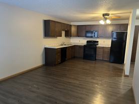 1544 East Gateway Circle South - Photo 1 of 1