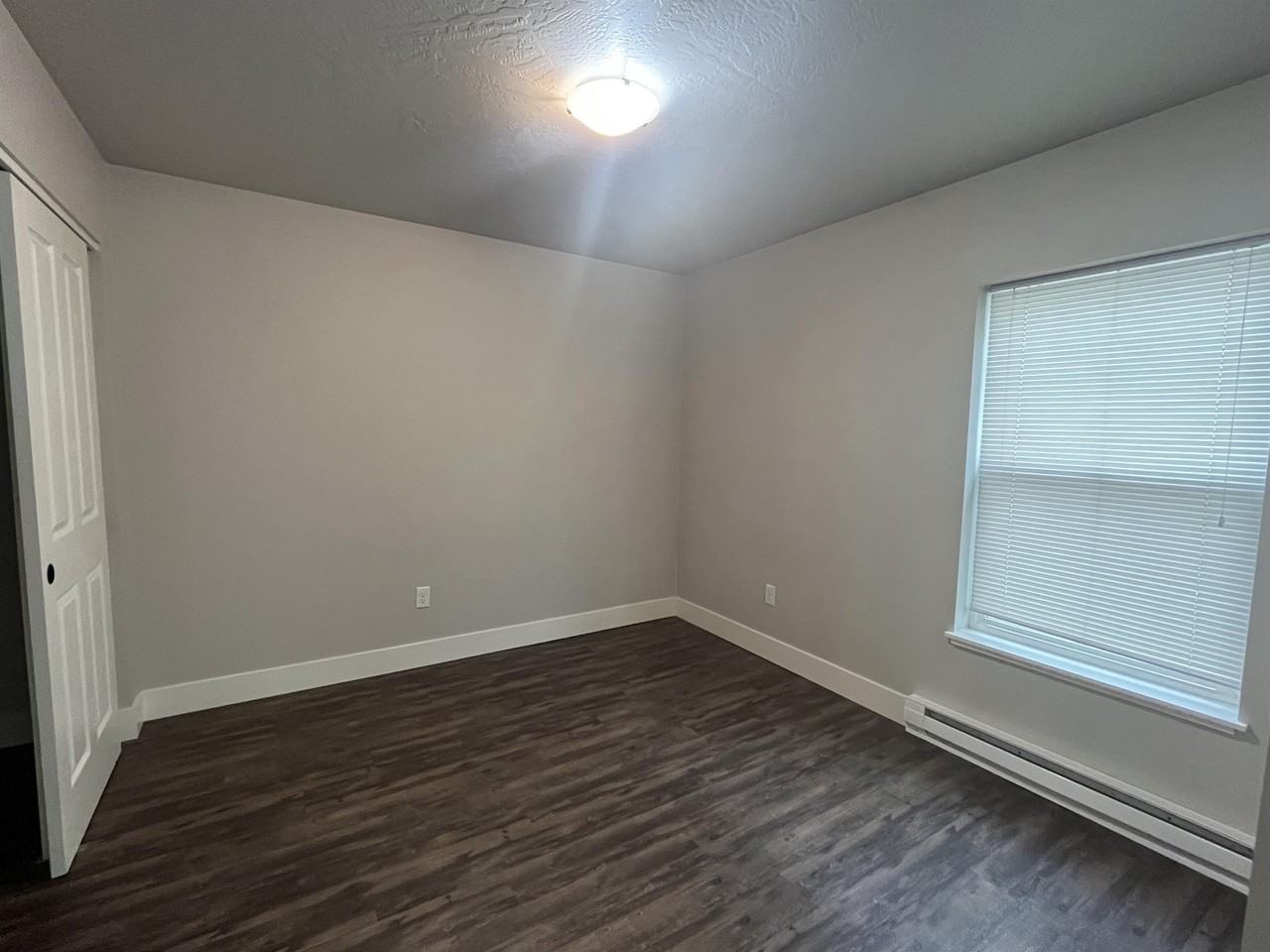 S 9th St. W - Photo 5 of 9