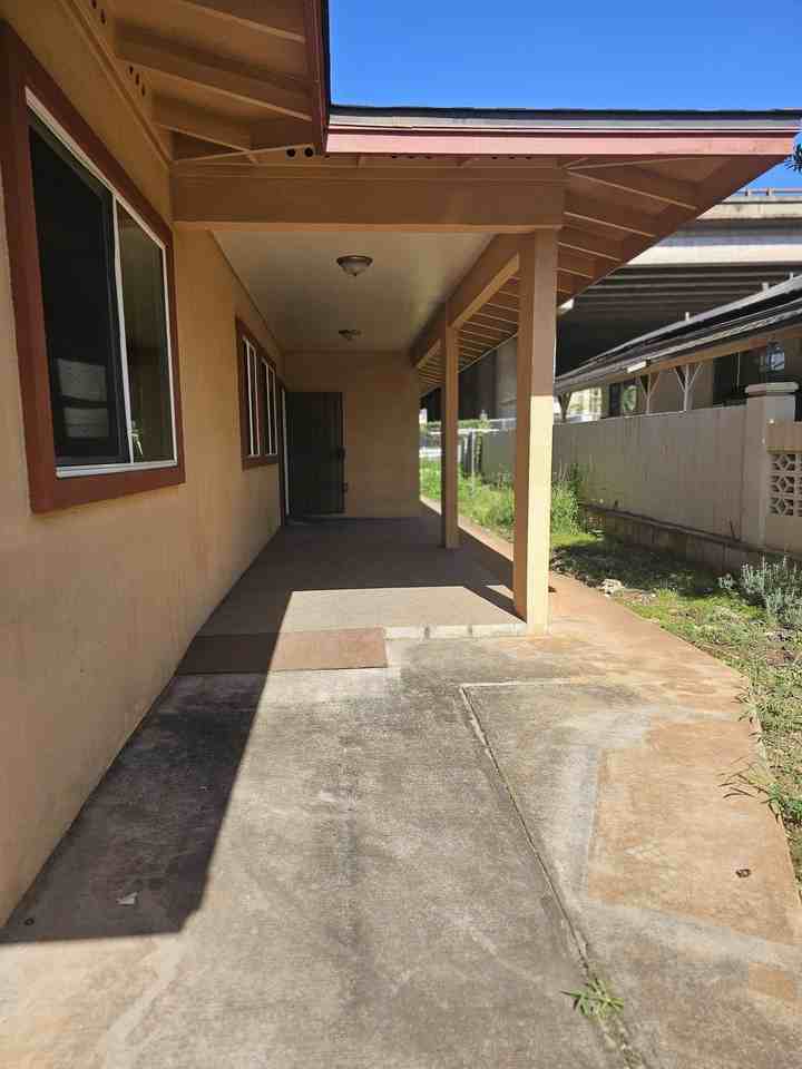 928 1 ST #A: S. FREITAS/K. FUKUMOTO - Photo 2 of 19