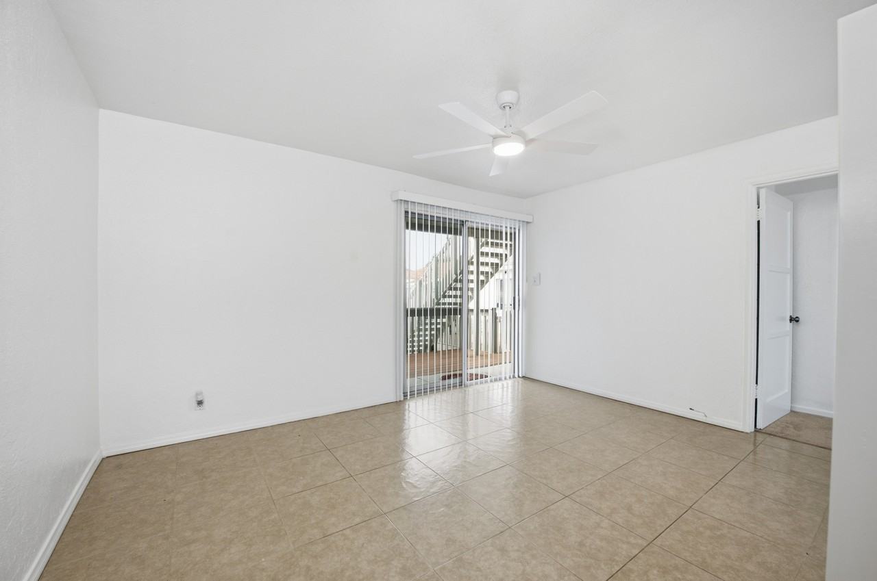 920 S. Pacific St. - Photo 7 of 37