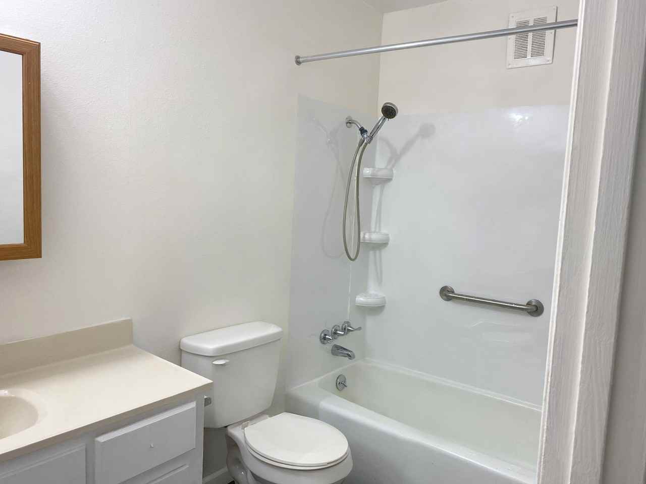 CAMILLIA APT LLC - Photo 7 of 20