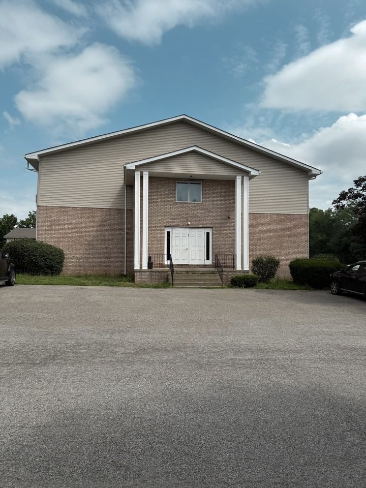 Turnberry Real Estate LLC - Photo 4 of 12