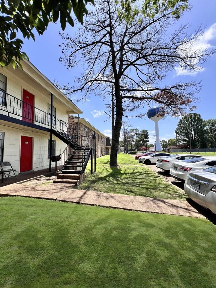 Steeple Chase Apartments - Photo 2 of 50