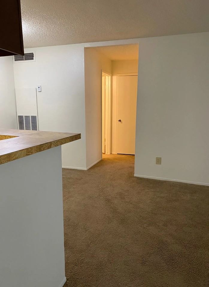 Caprock Apartment LLC - Photo 4 of 50