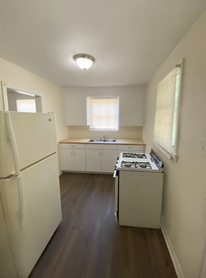 Columbus Houses LLC - Photo 4 of 8