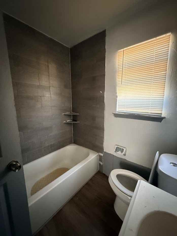 3542.5 Des Chaumes St. - Photo 4 of 5