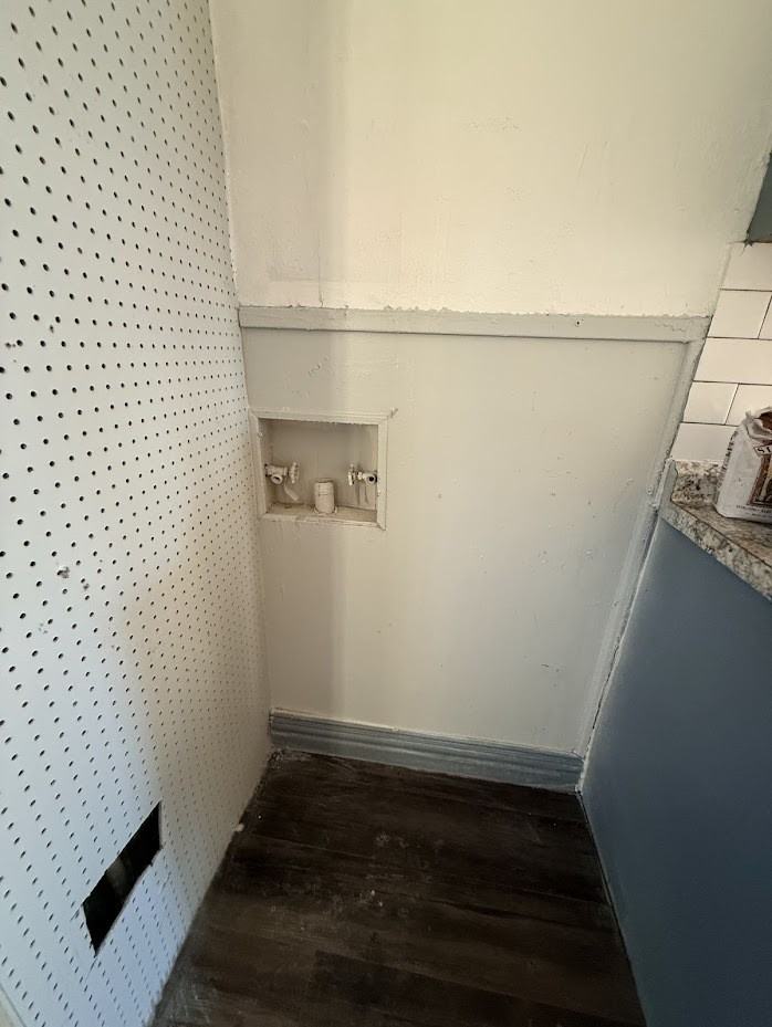 3106 Christie St. - Photo 5 of 9